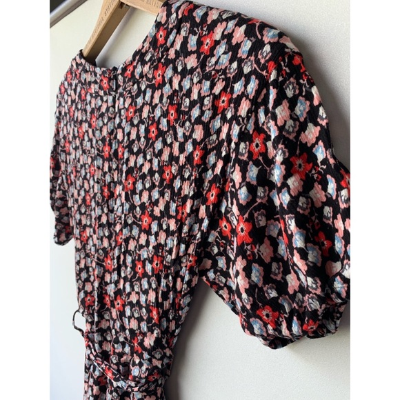 Guess | black and flower print jumper/ romper - Picture 11 of 16